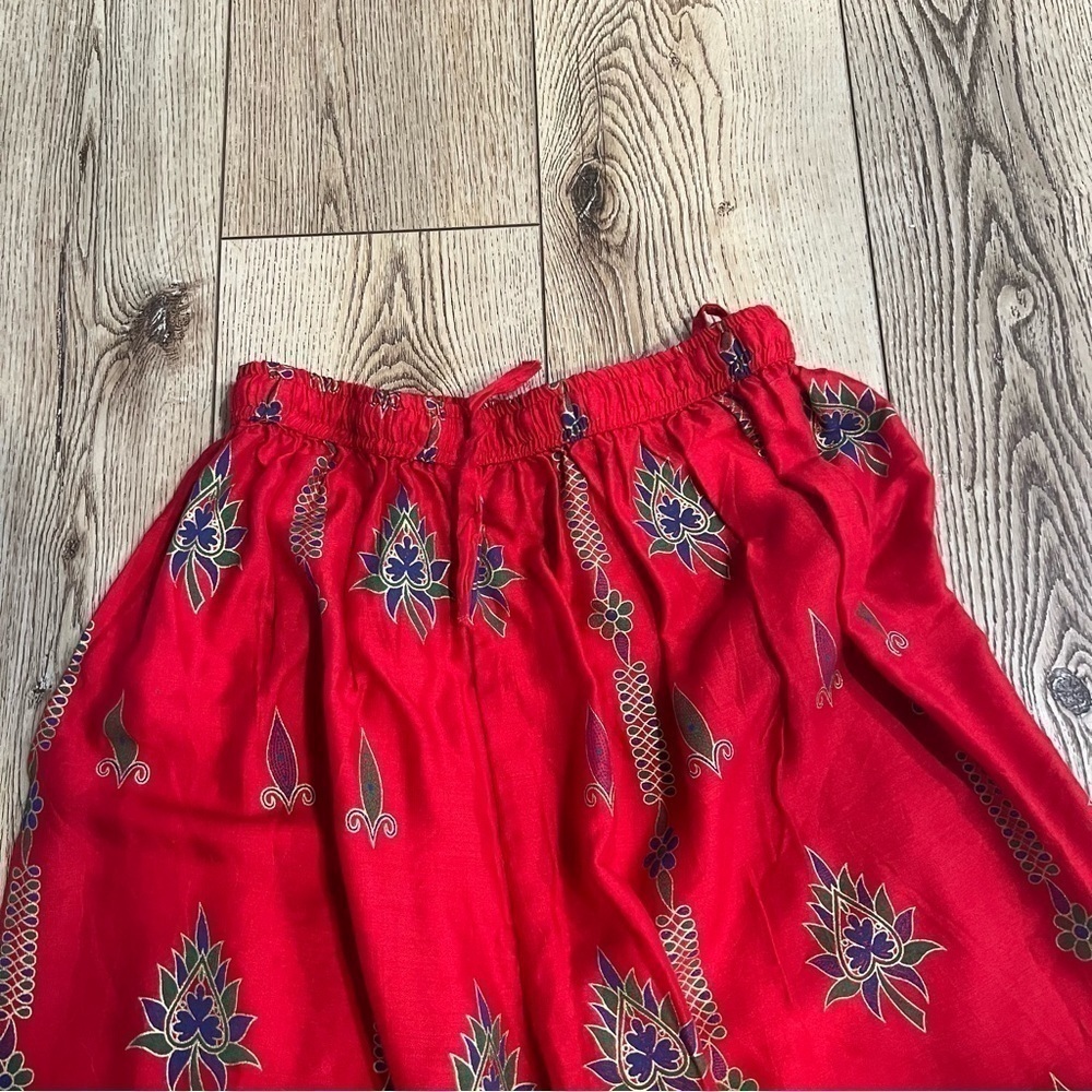 Nwt lightweight red lounge pants with Indian theme purple green elastic waist S - Picture 13 of 14